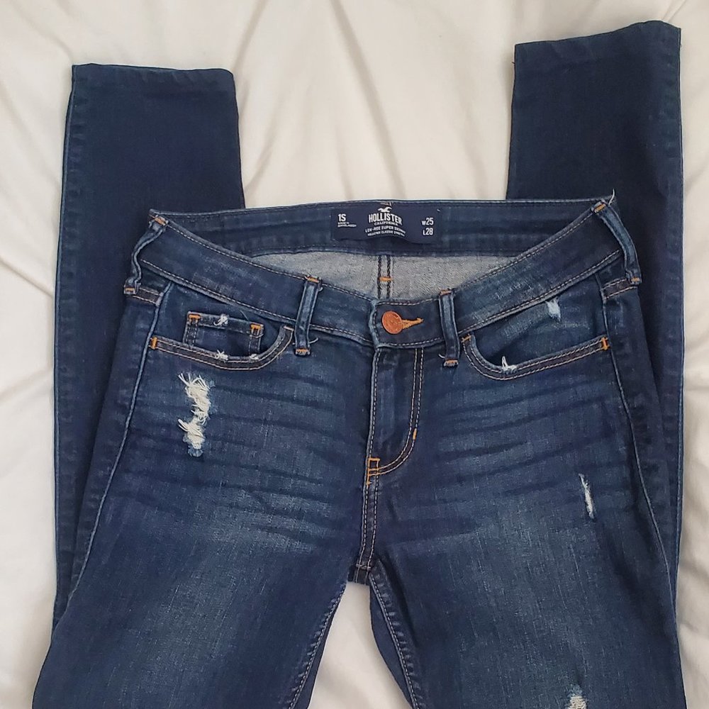 HOLLISTER SKINNY JEANS